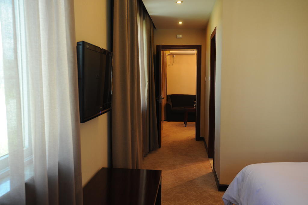 Wanrun International Resort Hotel In Tibet Xigaze Værelse billede