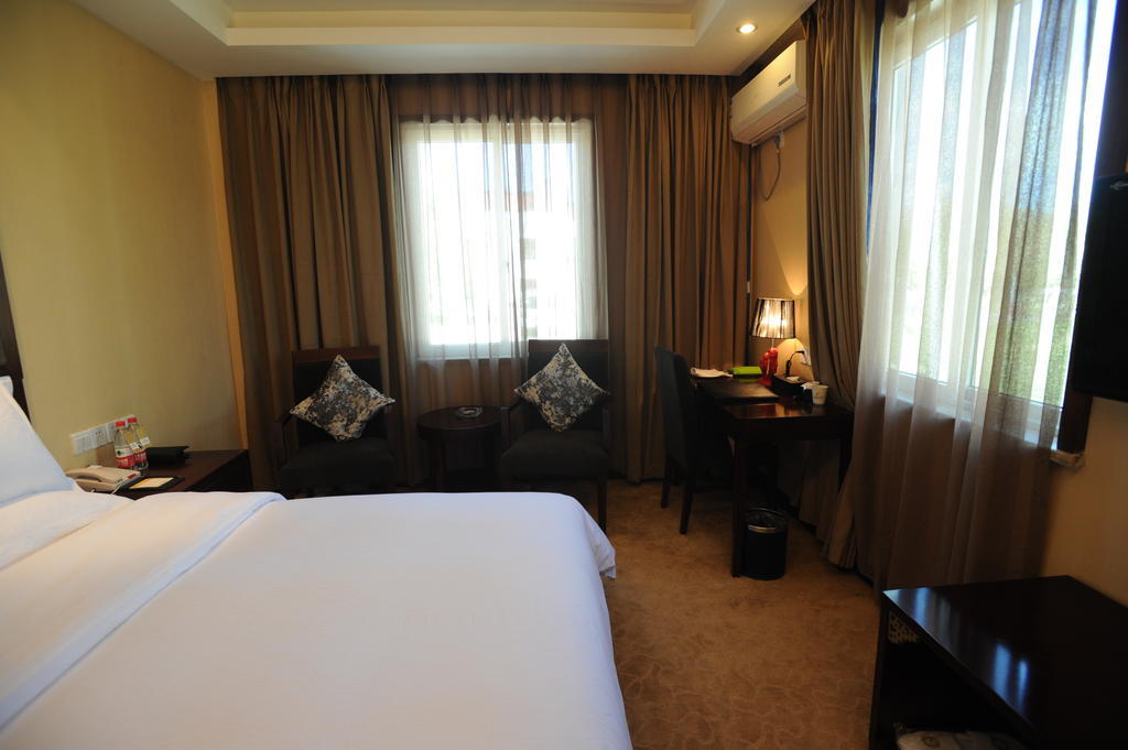 Wanrun International Resort Hotel In Tibet Xigaze Værelse billede